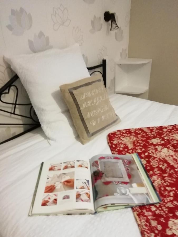 Chambre D'Hotes Le Puits Darcy มองต์ซู-เลส์-มินส์ ภายนอก รูปภาพ